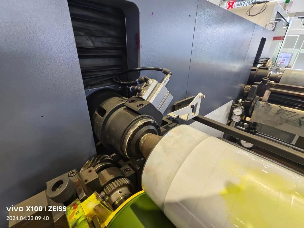 Ew Hochwertige 4 Farben Hochgeschwindigkeits-Flexodruckmaschine Flexographische Druckmaschine zu niedrigem Preis