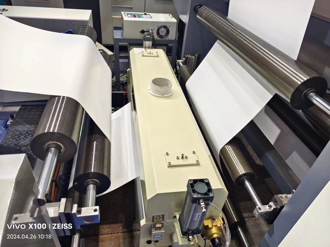 Flexodruckmaschine mit Servoantrieb für Hochgeschwindigkeitsdruck