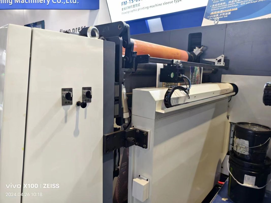 Flexodruckmaschine mit Servoantrieb für Hochgeschwindigkeitsdruck
