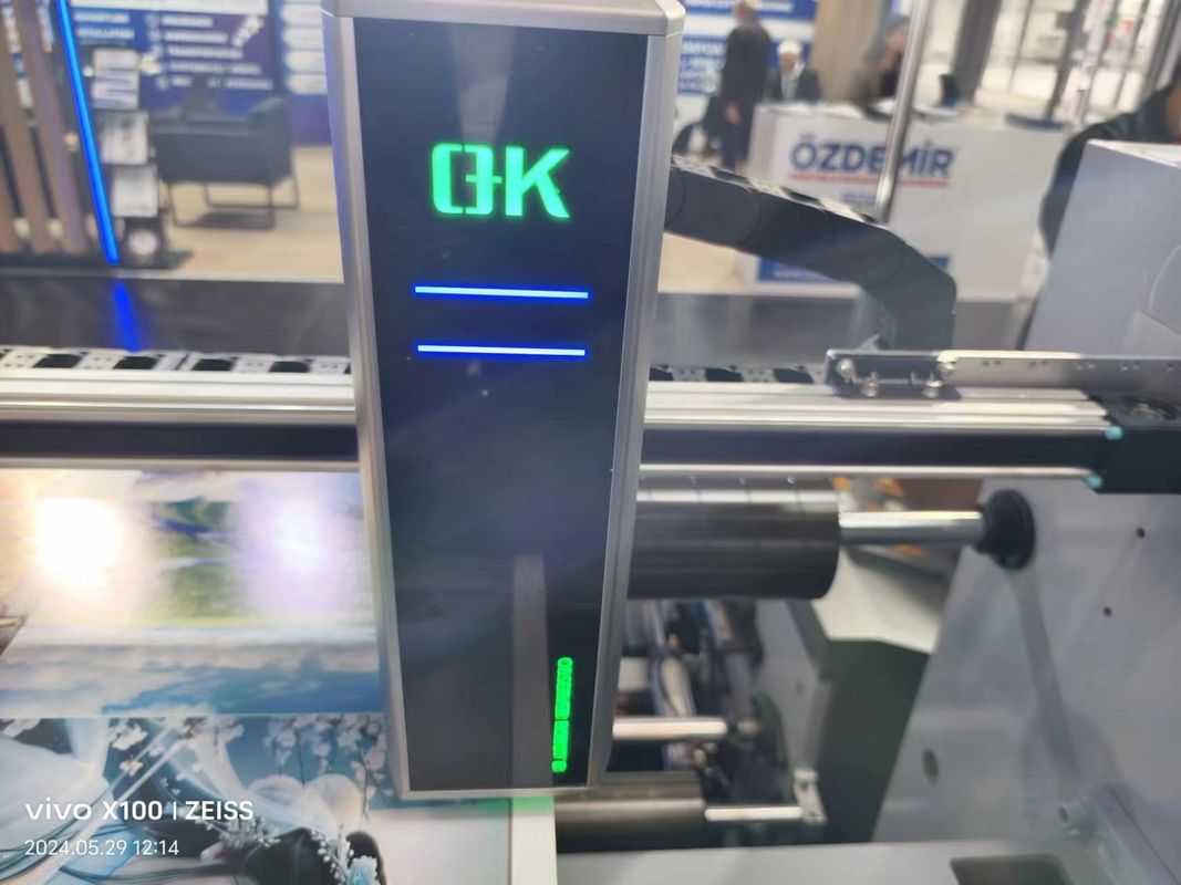 Automatisches Wide Web 4 6 Farb-UV-Trocknen Kunststofffilm Roll Flexo Druckmaschine Preis