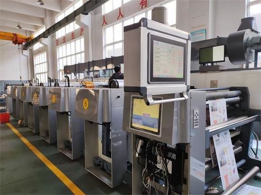 4 Farbe Flexo Walzkarton Vollautomatische Druckkartonbox Maschine