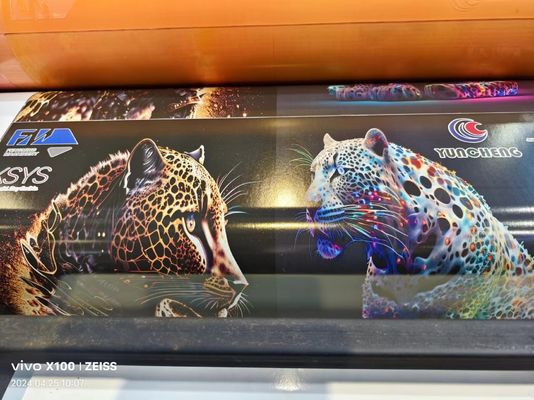 Flexodruckmaschine für Papiertüten und Kartonschuhe mit maximaler Druckbreite von 630 mm